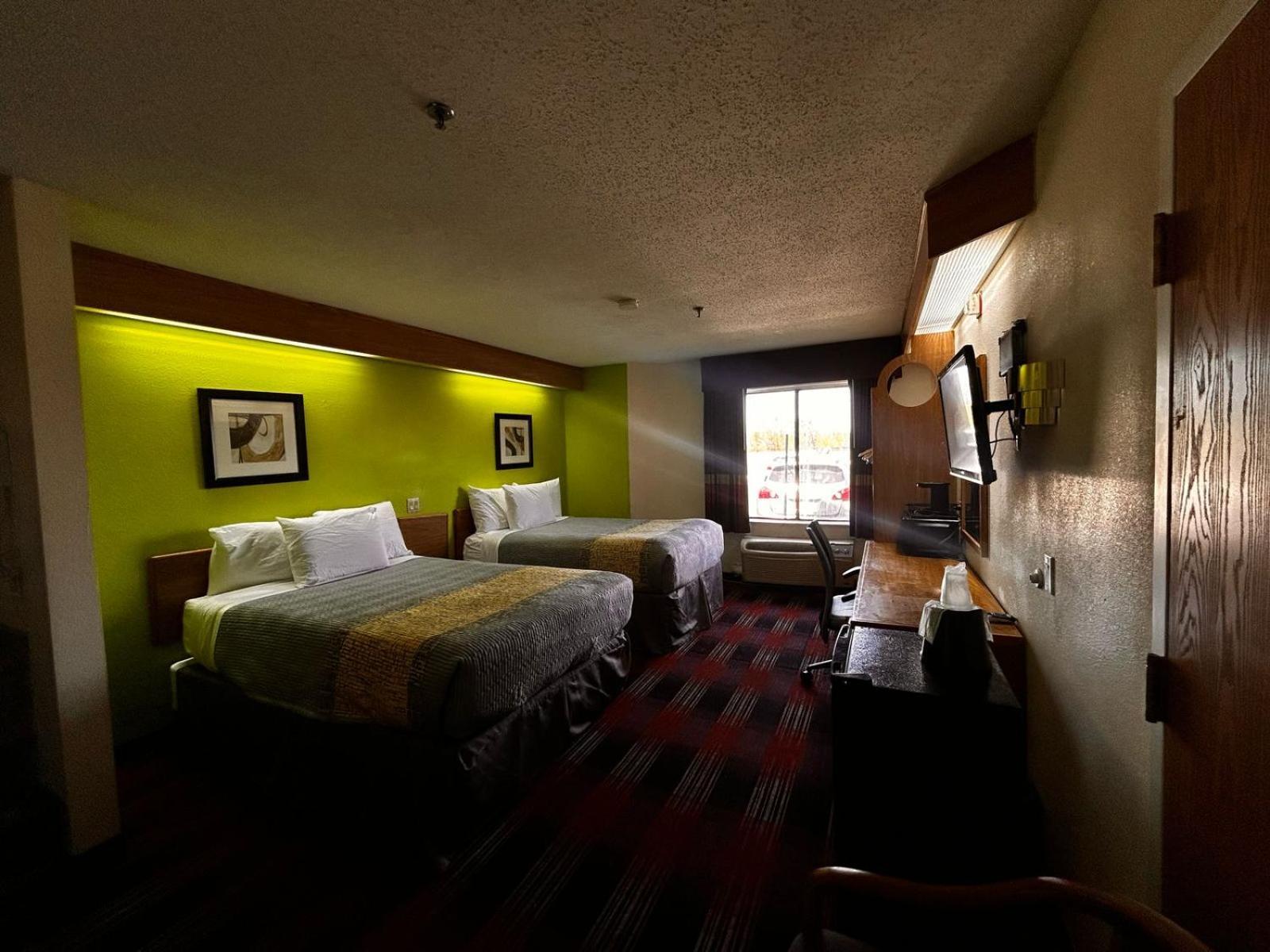 Hotel Classic By Oyo I- 240 Near Airport 2*